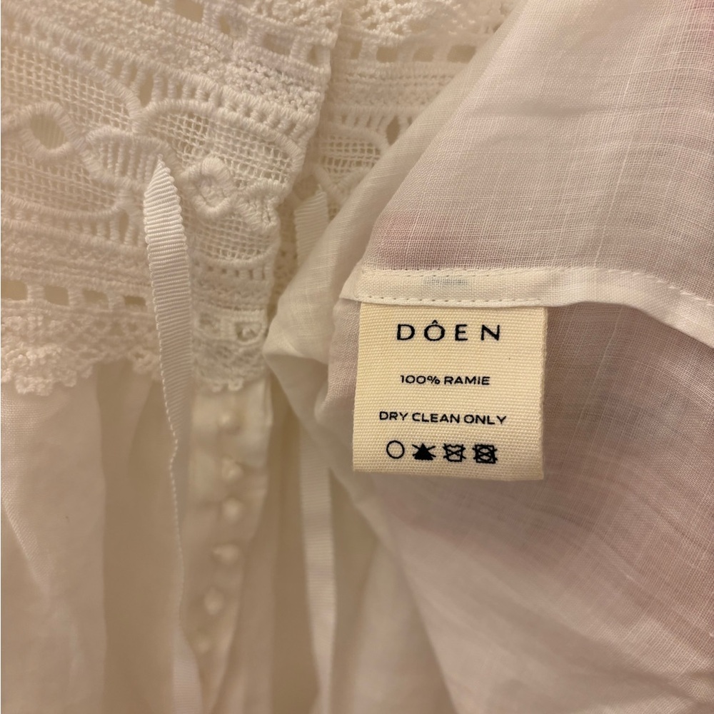 Doen White Linen Lace-Trim Button Front Tank - Picture 5 of 5